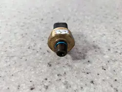 Sensor Pressão Combustível OEM A0009050603 Mercedes GLC