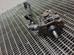 Pompe à injection Hyundai OE 33100-2A420 d'occasion