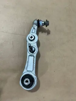 Fram vänster styrarm Mercedes E-Klass W213 W205 W253