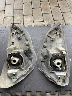 Stoßstangenraster Links Rechts Nebelscheinwerfer Chrom Peugeot 208