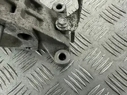 Lancia Delta III 1.6 JTD Halvaxelfäste OEM 55203363