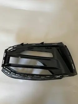 Rechte Stoßstangengitterabdeckung BMW F40