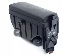 Caixa de fusíveis 5Q0907361C para VW Golf VII - Usado