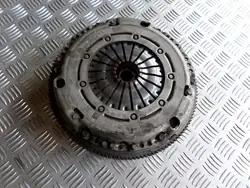 Kaksoismassavauhtipyörä 1.5 TSI Golf VIII