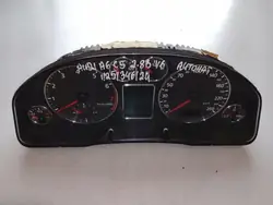 Tacho Audi A6 C5 OEM 4B0919881A Gebraucht