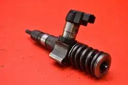 Insprutningspump OEM 03G130073T för Audi A3 8P 2.0 TDI