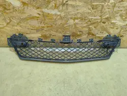 Mercedes W204 Frontstoßstangen-Gitter A2048851324