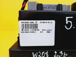 Centrale vergrendelpomp OEM DRC76882 voor Mercedes W208 CLK
