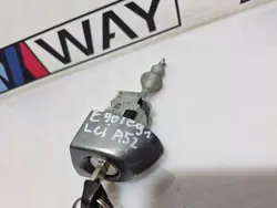 BMW 3 E90 E91LCI Espaceur Serrure Porte OEM A52
