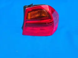 Luz trasera derecha BMW 3 E90