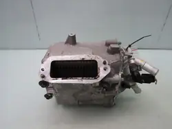 Mazda CX-30 Polttoainejäähdyttäjä OEM HF01-13565C - Käytetty