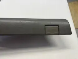 VW LT II hansikaslokeron kansi OEM 9016800098 - Käytetty