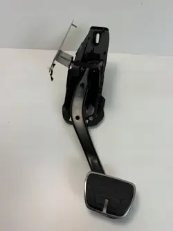 Pedal de freno BMW i4 OEM 689112301 - Usado