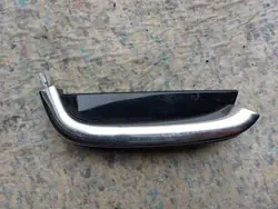 Couvre-poteau arrière Maserati Ghibli RH OEM 670023096