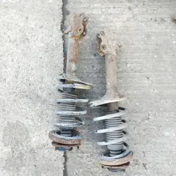 Amortisseur arrière Nissan X-Trail I T30 2.2 DI