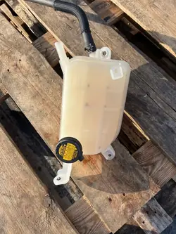 Ausgleichsbehälter Lexus CT 200H