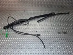 OEM S26372206 Ruitenwisserarm rechts met sproeiers