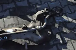 OEM 273264 Travesaño de Suspensión para Chevrolet Epica
