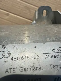 Depósito de Presión de Aire OEM 4E0616203 Audi A8 D3 4.2 V8