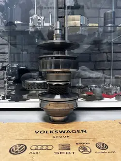 Gebrauchte Audi OE 0AW331103G Variator-Riemenscheibe