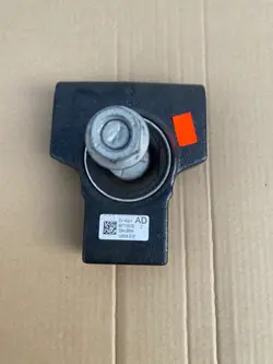 Amortecedor de vibrações eixo traseiro BMW 6877100