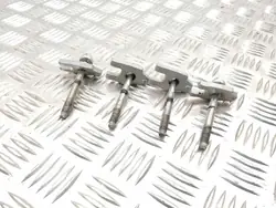Soporte inyector Nissan OE OEM RZV75453 - Usado