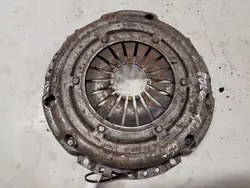 Disque d'embrayage Volkswagen Polo IV 9N3 073082000