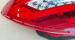 MERCEDES CLASSE C W204 FEU ARRIÈRE GAUCHE