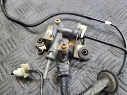 Distribuidor Válvula Suspensão Lexus RX450h OEM