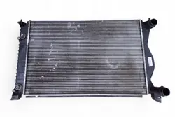 Radiateur d'eau AUDI A6 AVANT 2.0L essence 2011 OEM