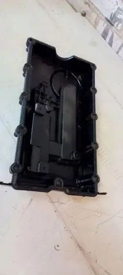 VW Kamföljarhölje OEM 03G103469N för Touran 2.0L