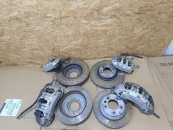 Jeu d'étriers de frein OEM 32434322 pour Porsche Cayenne II