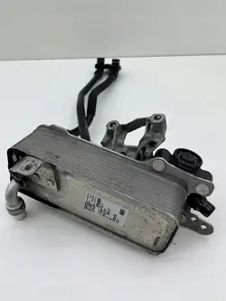 Lignes de refroidisseur d'huile BMW 5 G30 G31 OEM 8570062