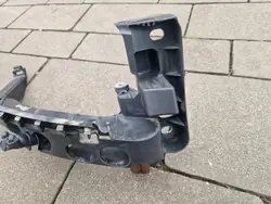 Scheinwerferhalter Audi A3 8P OEM 8P0805608 Rechts Vorne