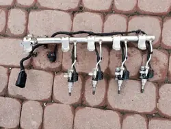 Injecteur Opel Zafira C 55490059 1.6T