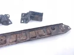OEM 425921 Traverse Radiateur Volvo S60 II
