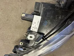 BMW 3 E90 E91 Phare Droit TYC 20-0655-05-2