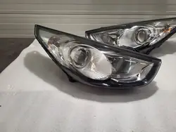 Lampe complète Hyundai ix35 92102-2Y000