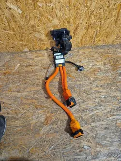 Hyundai Kona Laturipistoke Kaapeli OEM 91684-K4020