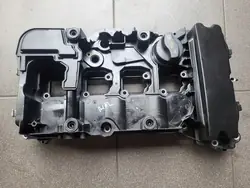 Tampa de Válvula C W204 E W207 W212 2710101730