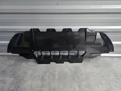 Plaque de protection pare-chocs Maserati Ghibli OEM 670001748