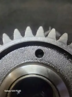 VW Zahnrad OEM 070109437B für 2.5L Diesel