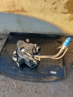 AdBlue-pumppu Ford Mondeo MK5 OEM 1400 - Käytetty