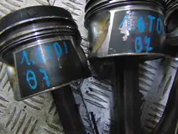 Gebrauchte Kolbenpleuelstange 03LA BHS für 1.6 TDI