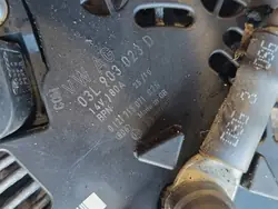 Alternateur VW Audi Skoda 03L903023D
