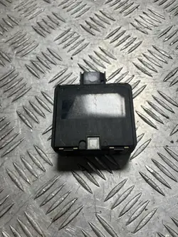 OEM 3Q0907561D Etupuskurin tutka Skoda Superb III:lle