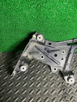 Support d'aile avant gauche Porsche Cayenne Lift 7P 7P5821259