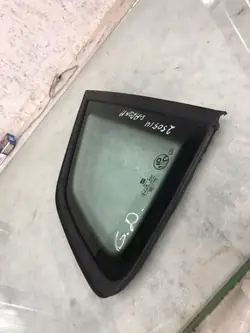 Vitre arrière droite SEAT ARONA OEM 6F9845298H