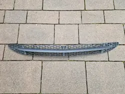 Grille inférieure de pare-chocs avant S-Class W221 A2218850523