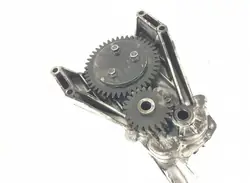 Pompe à huile moteur Volvo d'occasion OEM 8170465